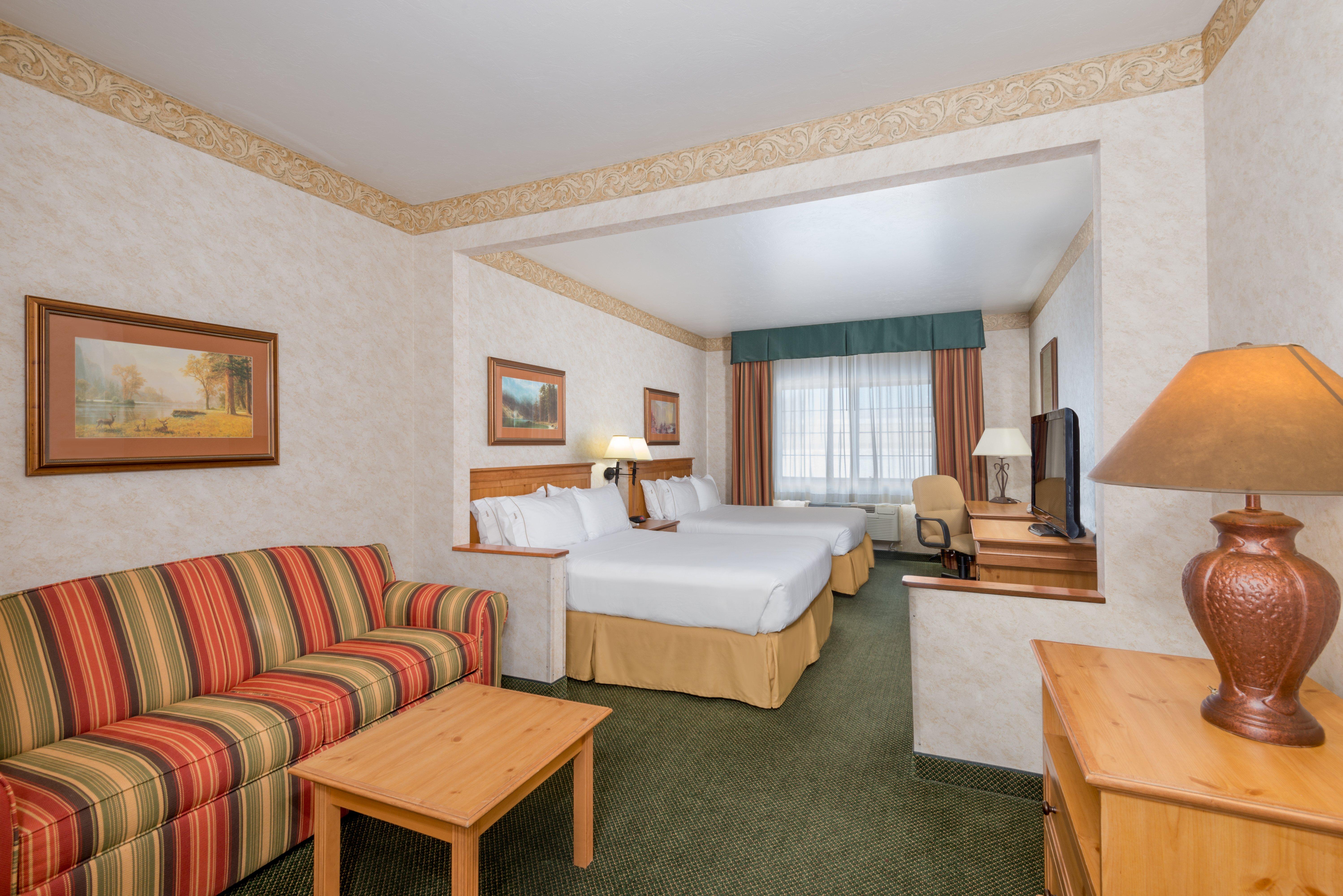 Holiday Inn Express Hotel & Suites Raton By Ihg Exterior photo
