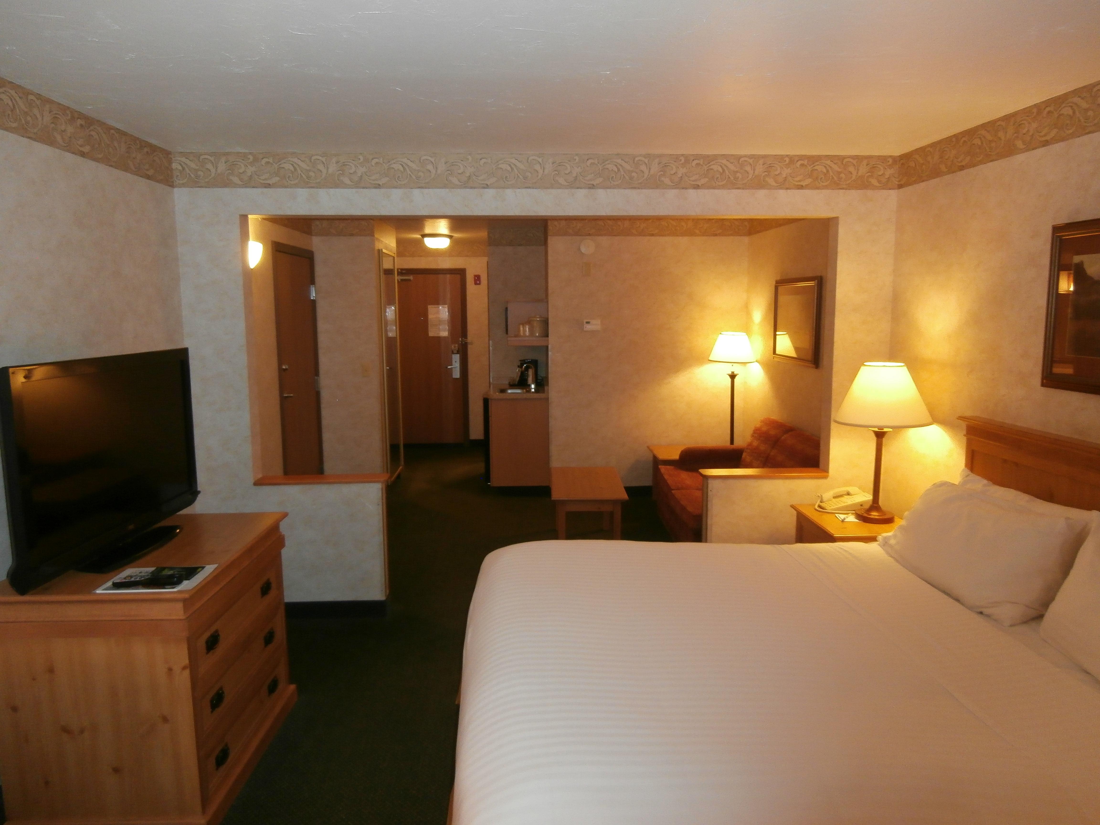 Holiday Inn Express Hotel & Suites Raton By Ihg Exterior photo