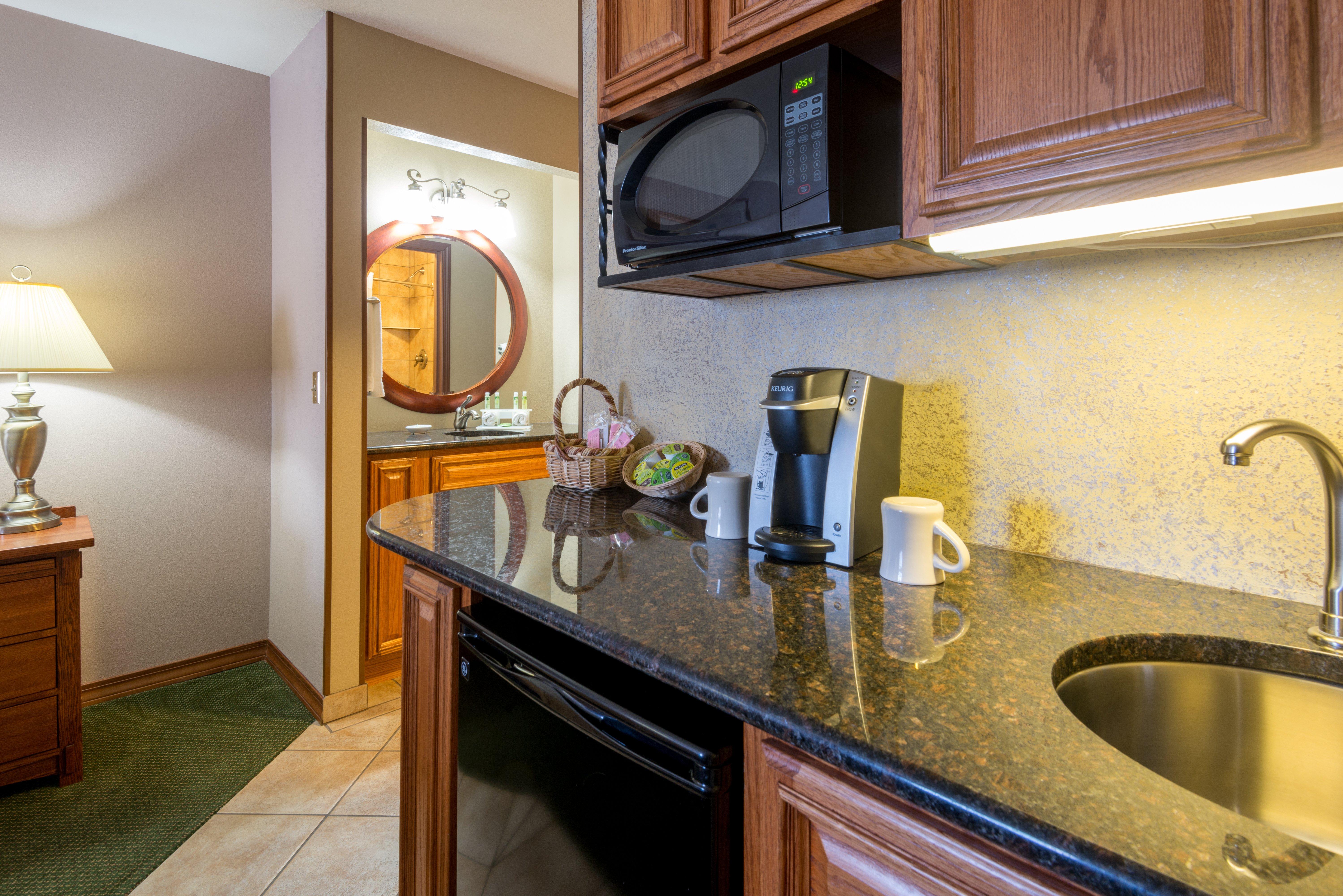 Holiday Inn Express Hotel & Suites Raton By Ihg Exterior photo