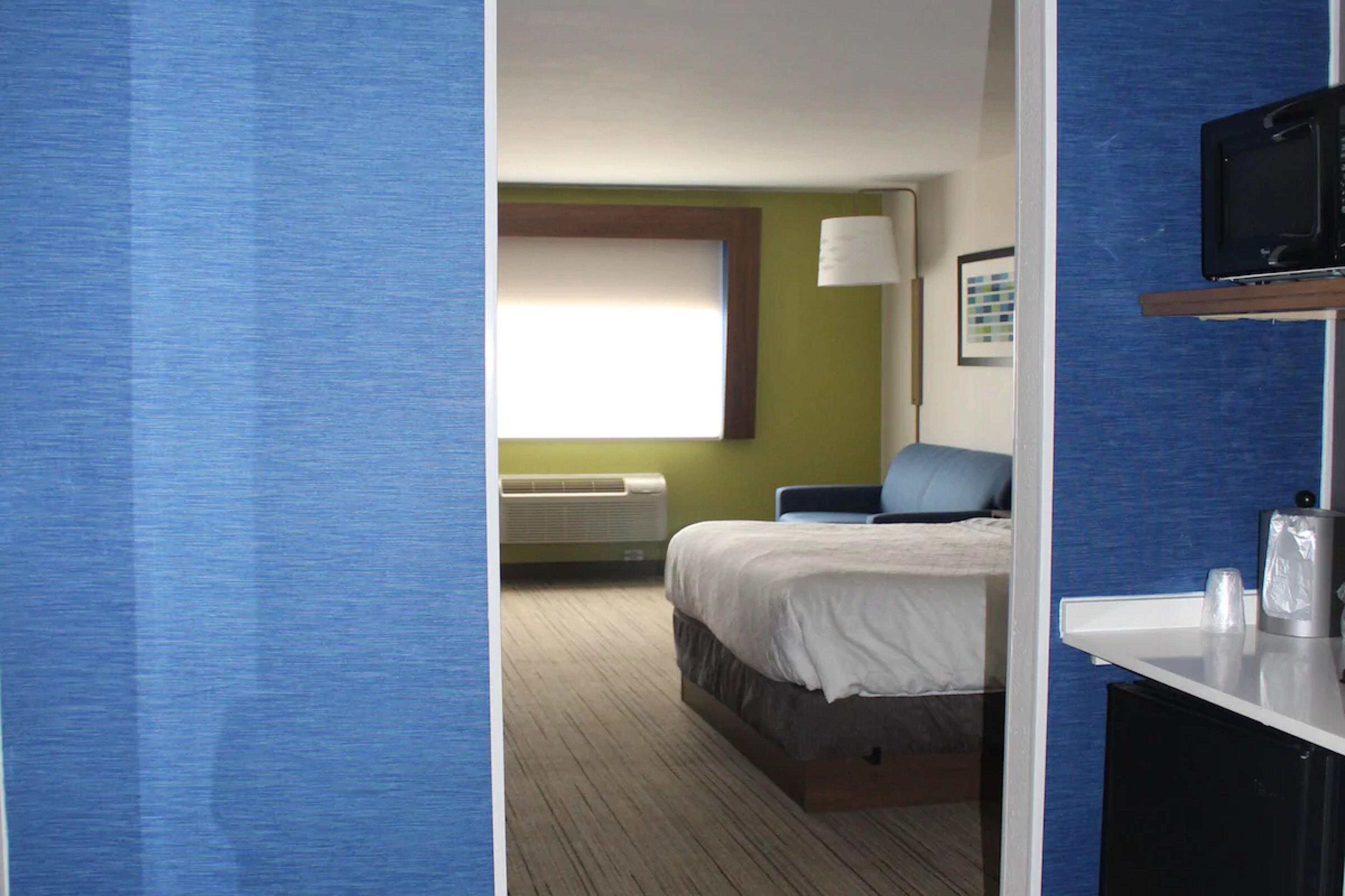 Holiday Inn Express Hotel & Suites Raton By Ihg Exterior photo