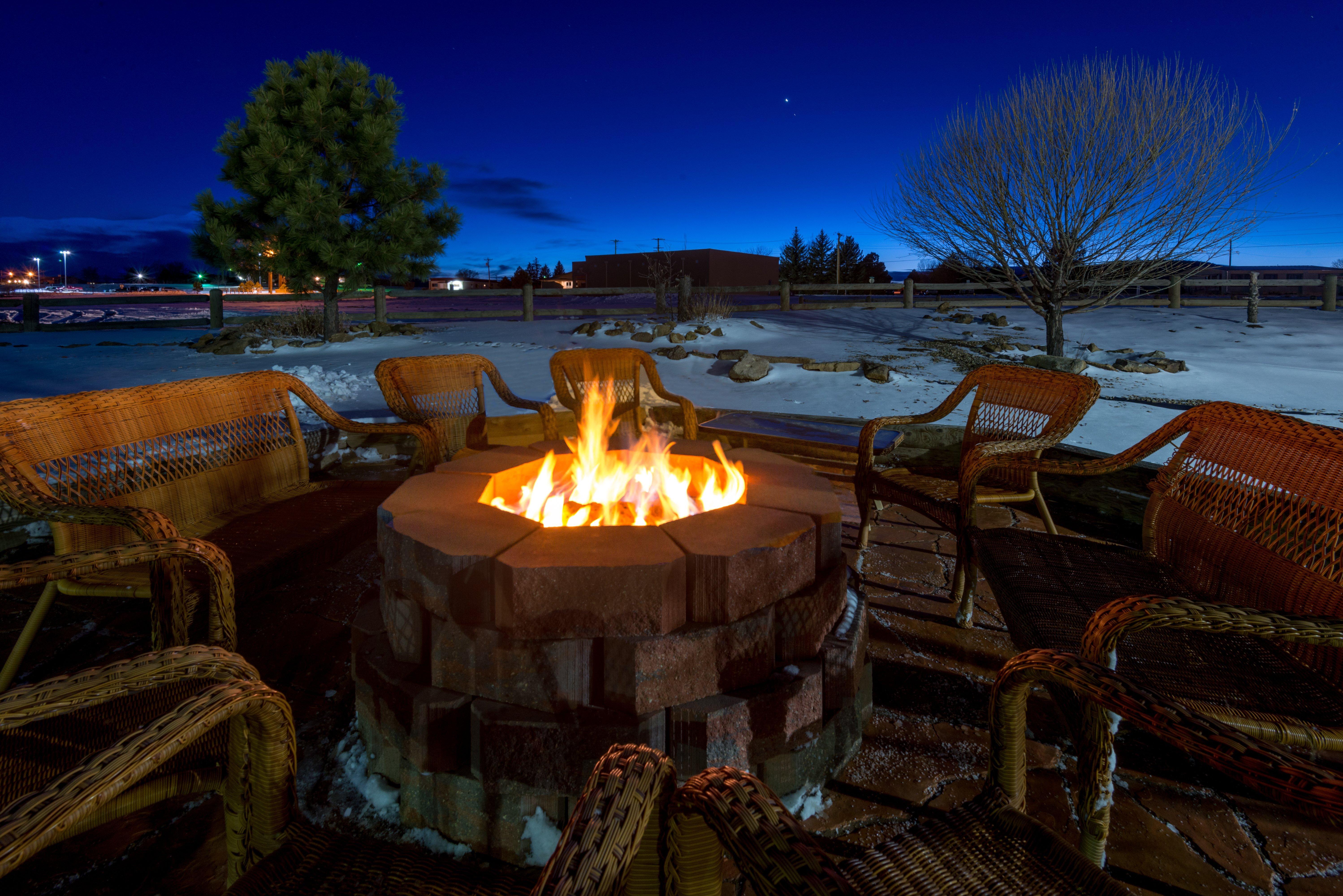 Holiday Inn Express Hotel & Suites Raton By Ihg Exterior photo